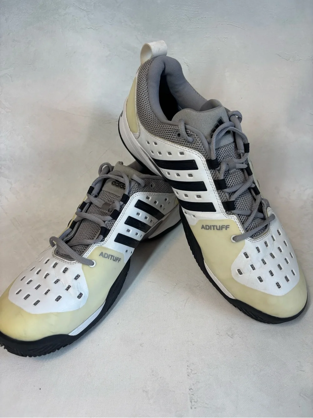 Adidas Men’s Barricade Classic Gray and White Tennis /Pickleball Shoes, size 14